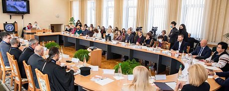 O medzináboženskom dialógu v sociálno-kultúrnom rozmere