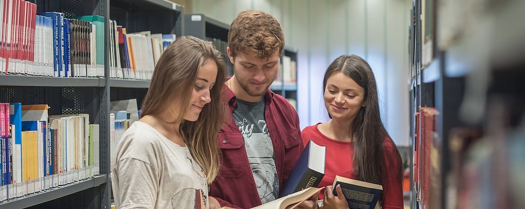 Blíži sa uzávierka na prihlášky na magisterské štúdium