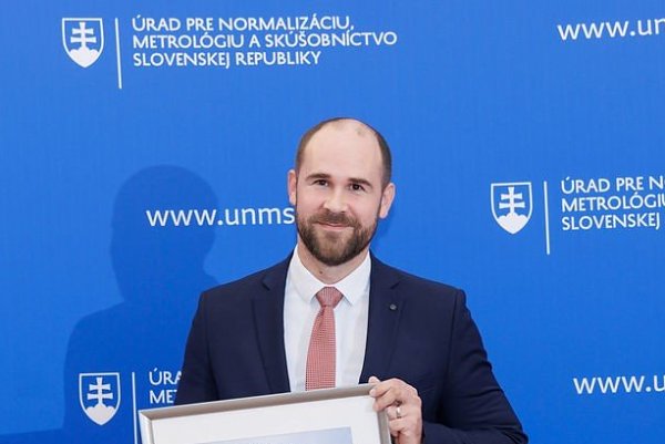 Peter Madzík, absolvent manažmentu, nositeľ ocenenia Top manažér kvality 2022