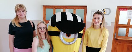 Mimon delighted children and adults