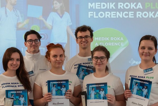 Študentky bakalárskeho študijného programu ošetrovateľstvo na „Florence roka 2023“