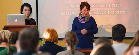 Pútavý lingvistický pohľad na jazyk súčasných slovenských exorcistov
