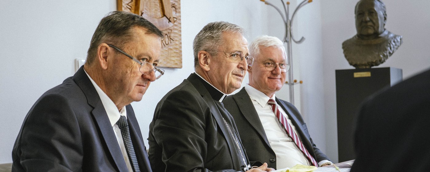 Zasadala Správna rada KU