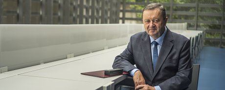 "U nás študent nie je číslo," povedal rektor v relácii Zaostrené
