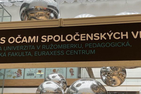 Noc vedy v Banskej Bystrici prilákala stovky návštevníkov