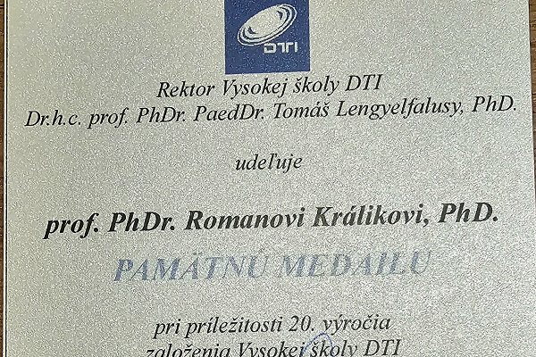 Vysoká škola DTI oslávila 20. výročie svojho založenia – medzi ocenenými aj prof. Roman Králik