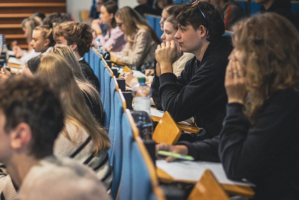 Vyhodnotenie dotazníkového skúmania vnímania internacionalizácie v prostredí KU