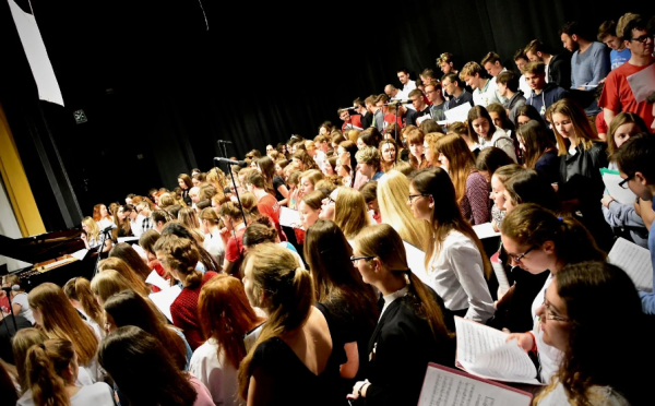 Festival stredoškolských speváckych zborov „Cantare choraliter“ IX.