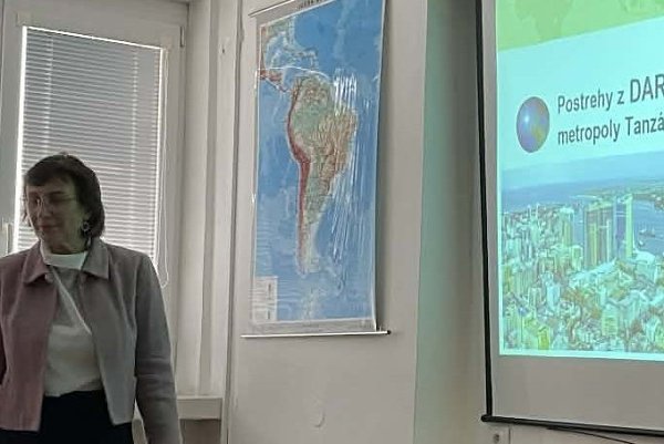 Postrehy z Dar es Salaam, metropoly Tanzánie