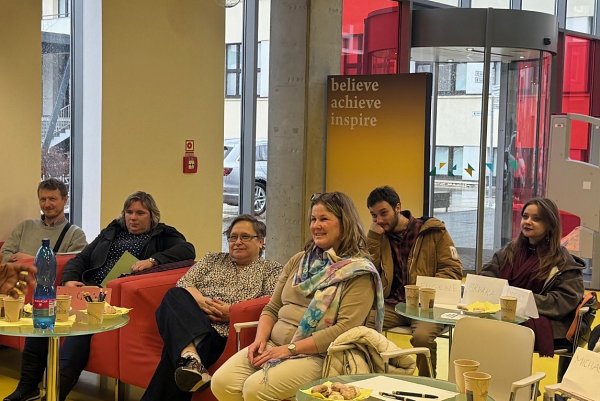 Another informal meeting: Discussion on the value of cultural differences