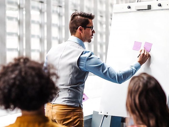 CHCEM SA STAŤ MENTOROM