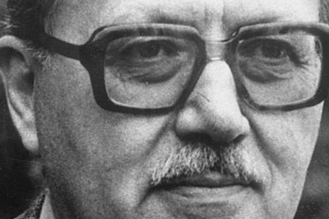 Anton Neuwirth: V hustom lese senzácií sa ťažko rozoznáva dobro a zlo