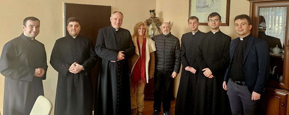 Teologický inštitút privítal excelentných profesorov z Argentíny a Španielska