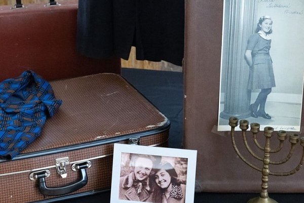 Deň pamiatky na holokaust: Výzva na pamäť, reflexiu a hľadanie odpustenia. Vzácnosť  Teologického inštitútu