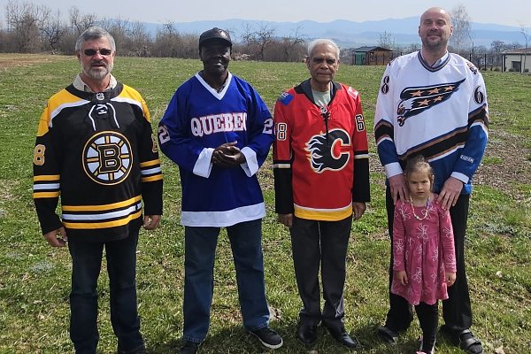 Akademické mobility vedcov z Kanady, Slovinska a JAR priniesli objavovanie duchovného a kultúrneho dedičstva Slovenska. Návšteva Spišskej Kapituly a kláštora v Hronskom Beňadiku. Krása histórie a ticho starobylých múrov:  bohatstvo tradícií, ktoré formujú