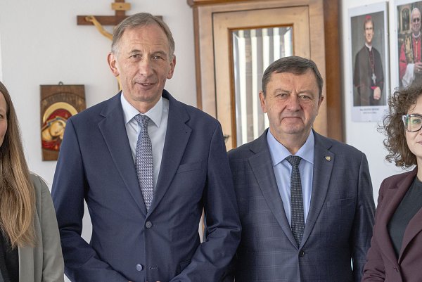 Catholic University Welcomed a Delegation from Katholische Hochschule Nordrhein Westfalen