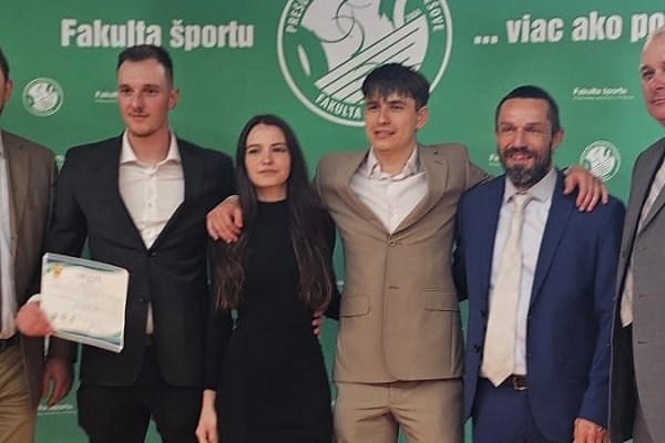 Úspech Pedagogickej fakulty na študentskej vedeckej a umeleckej konferencii vo vedách o športe v Prešove