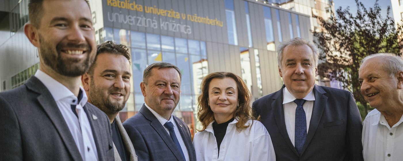 Rektorovi KU uplynulo druhé funkčné obdobie. Nasledujúce týždne zostáva poverený výkonom funkcie rektora.