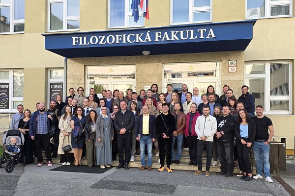Stretnutie absolventov Katedry histórie FF KU 2026