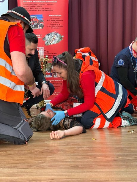 KATEDRA URGENTNEJ STAROSTLIVOSTI SA PODIEĽALA NA ORGANIZOVANÍ EDURESCUE ACADEMY 2025