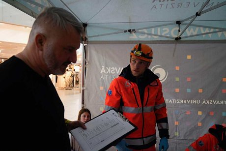 Študenti urgentnej zdravotnej starostlivosti na Dňoch prvej pomoci v Českej republike