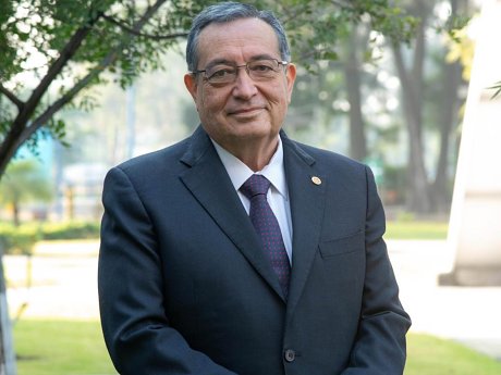 Nový prezident IFCU Fr. Francisco Ramirez Yanez