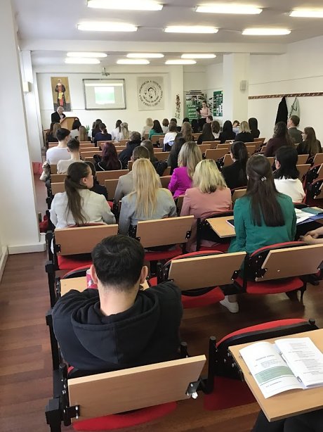 Študenti Katedry ošetrovateľstva FZ KU úspešne reprezentovali fakultu na medzinárodnej študentskej vedeckej konferencii