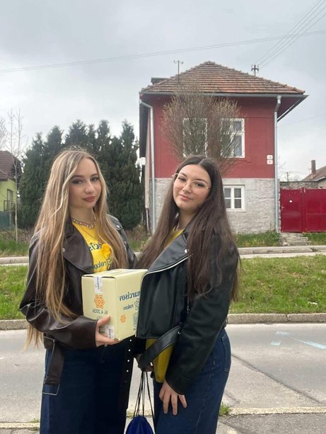 Študenti ošetrovateľstva na Deň narcisov opäť v uliciach Ružomberka